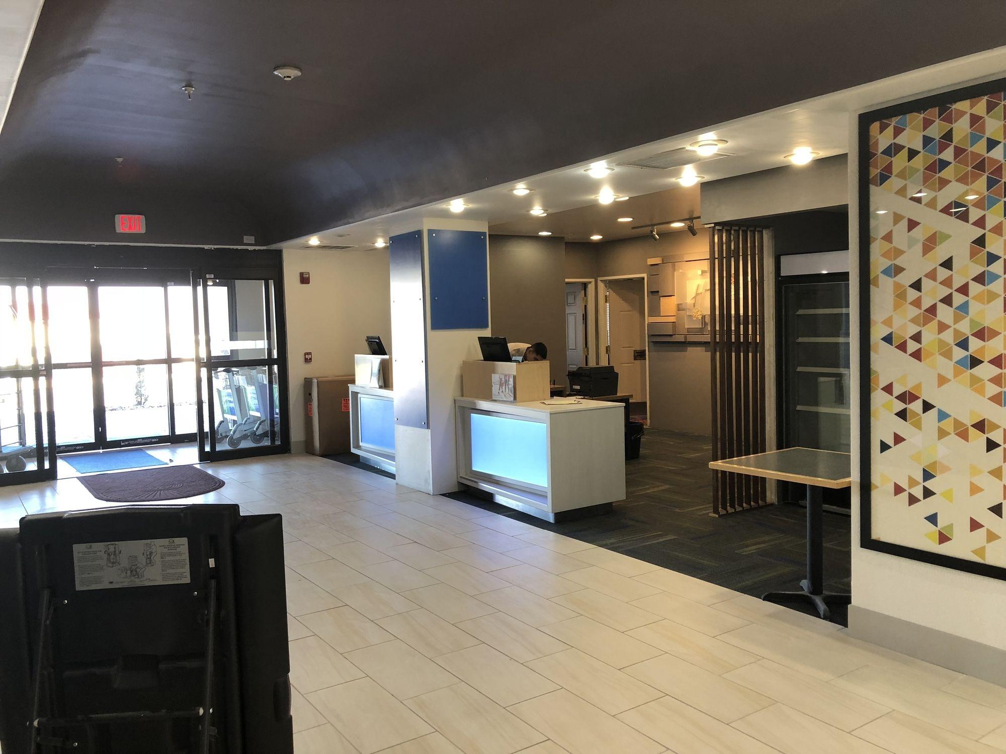 Holiday Inn Express Santa Rosa By Ihg Exterior foto
